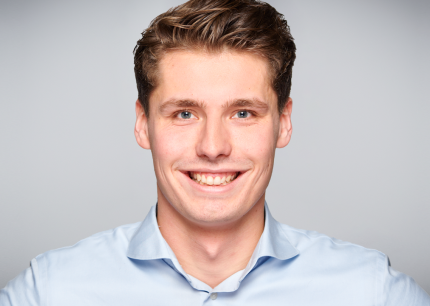 Simon Baltus KIN WEB Groot BG