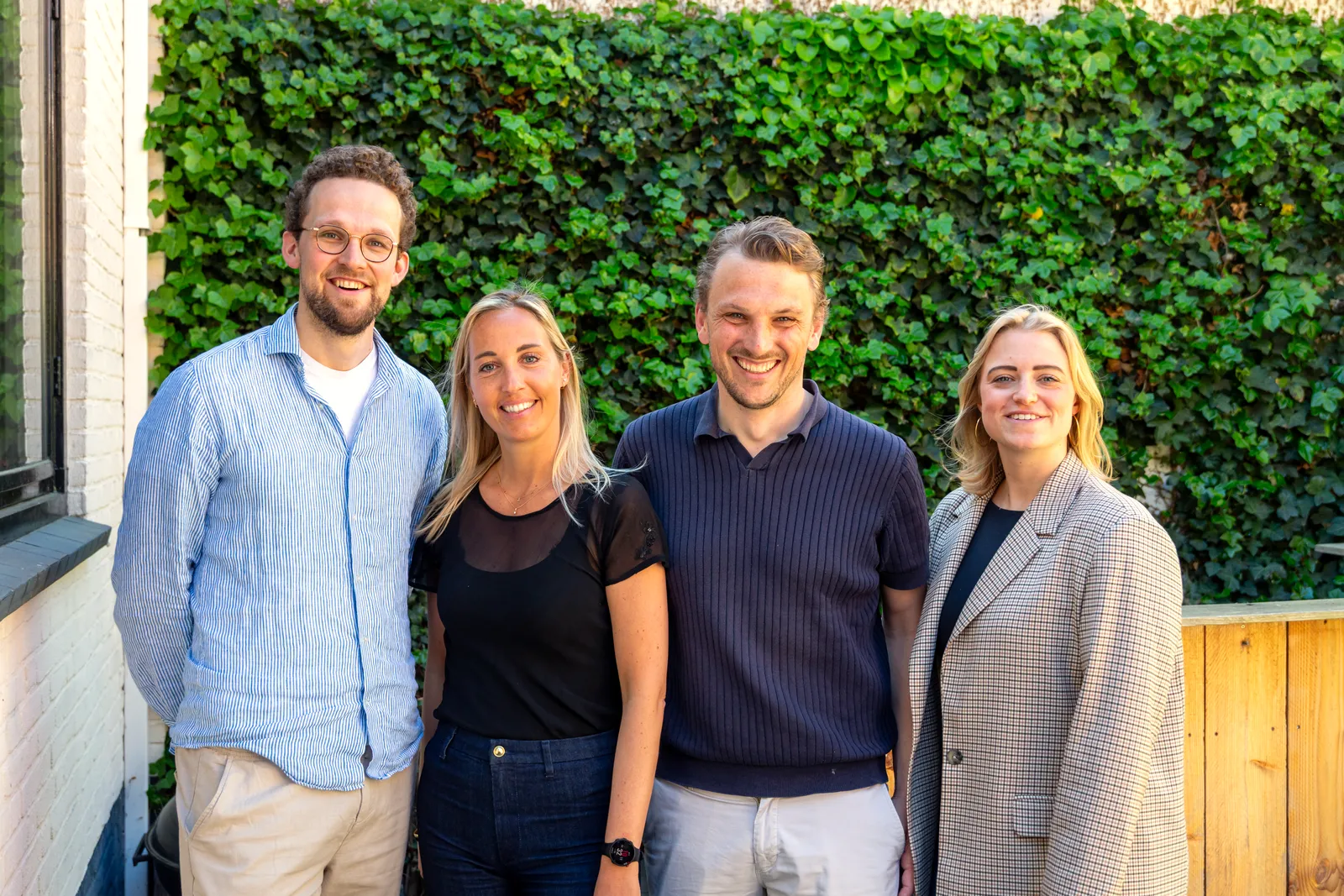 Het team van Young KINASE